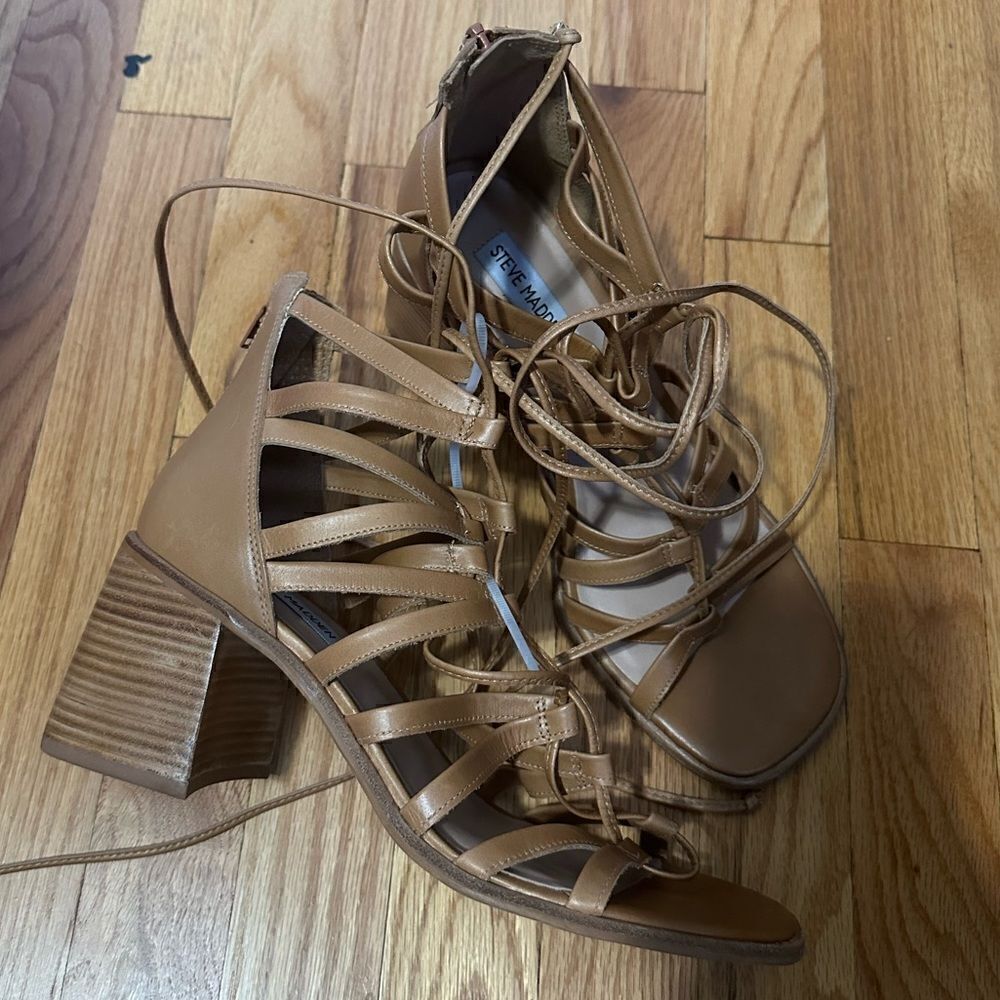 Steve Madden | CHERRI30 TAN LEATHER